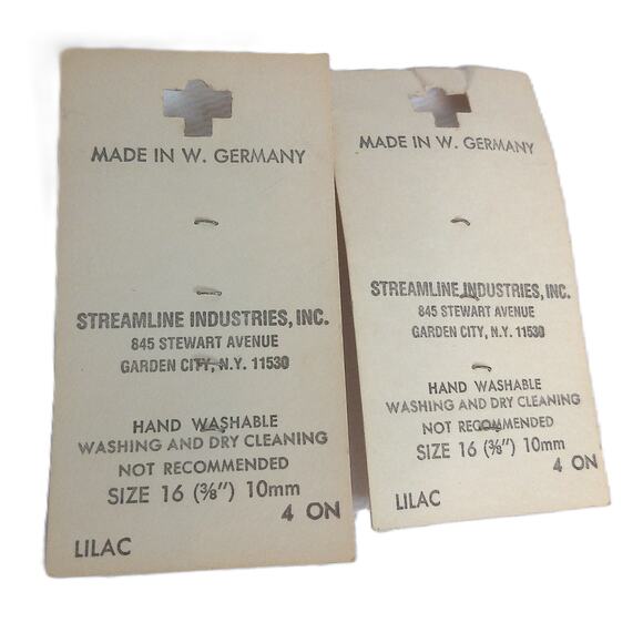 Vintage Streamline Lilac Heart Shape 4 Pack Buttons Set of 2 New - Picture 2 of 4